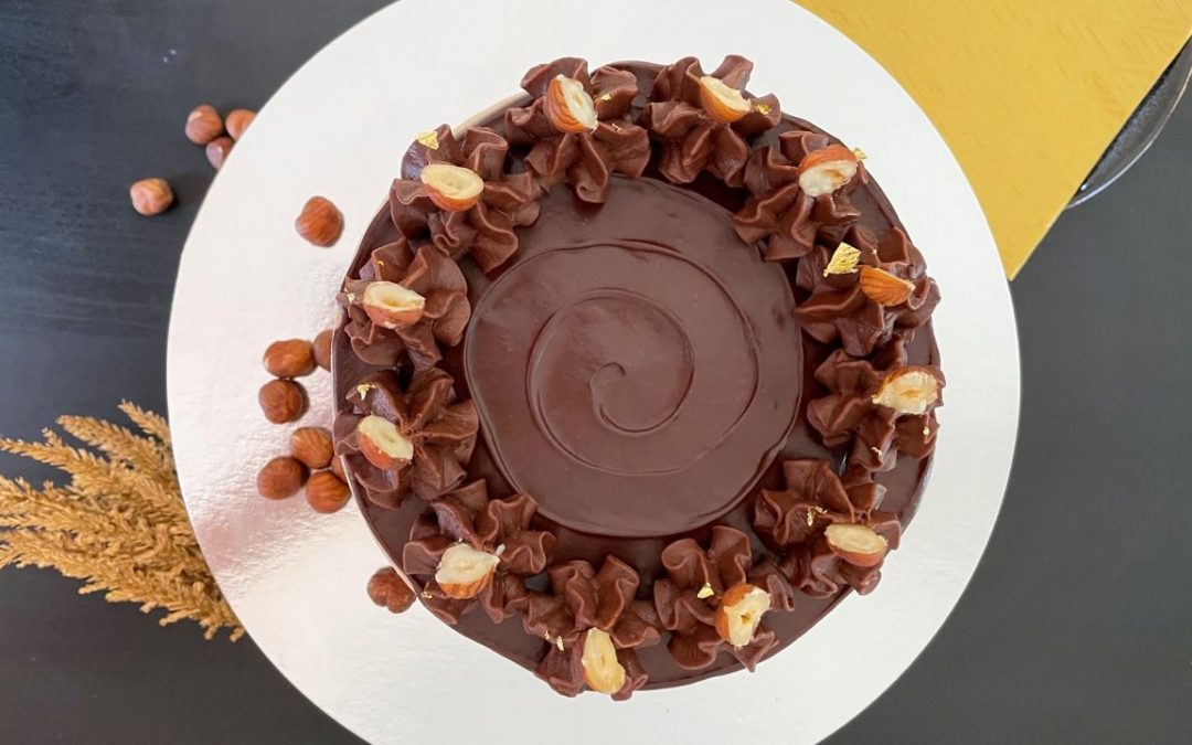 Haselnuss-Schokoladen-Salzkaramell-Torte